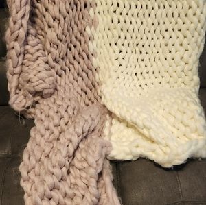 Mauve/lavender and white chunky knitted blanket